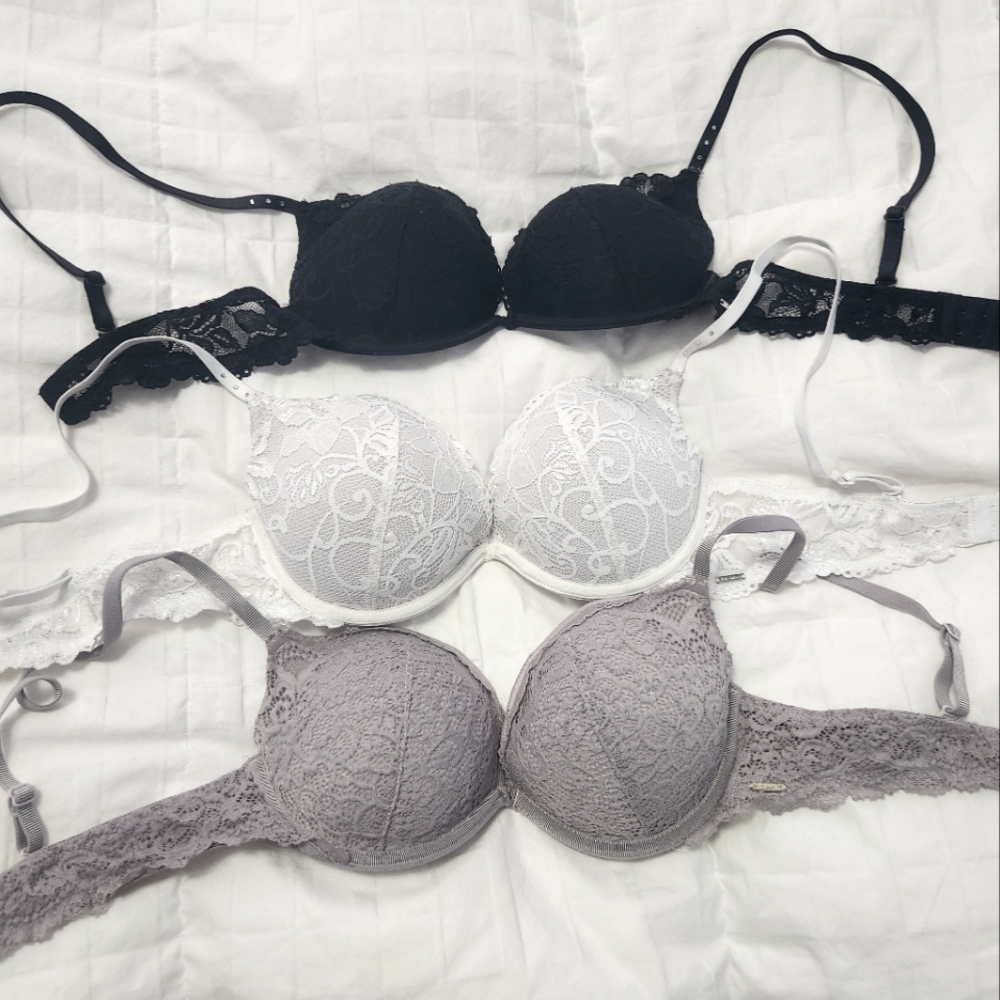 COPY - La Vie En Rose set of 3 bras 34C